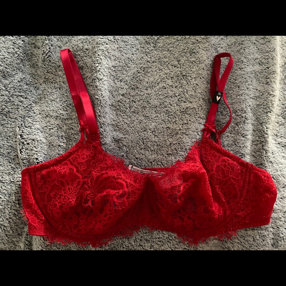 VS balconette bra